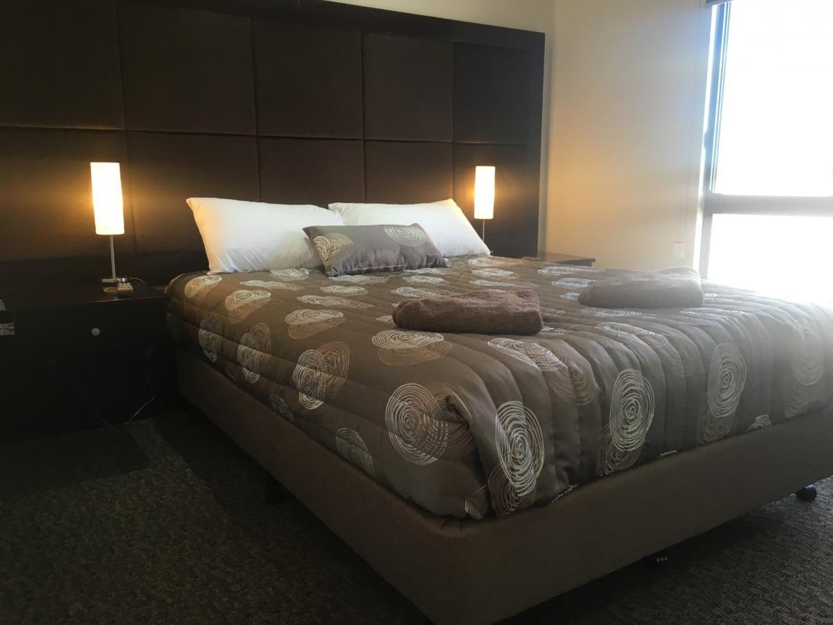 Western Downs Motor 4*